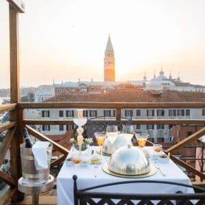 Voyagealitalienne Londra Palace Venezia altana