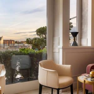 Voyagealitalienne Londra Palace Venezia salon bar
