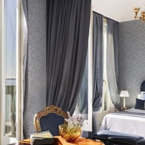 Voyagealitalienne Londra Palace Venezia suite junior