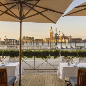 Voyagealitalienne Londra Palace Venezia terrasse