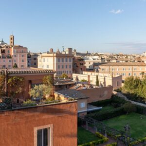 Voyagealitalienne Palazzo Velabro garden view luxury suite vue