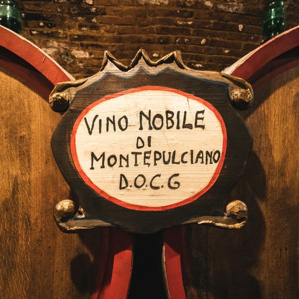 Voyagealitalienne Toscane vin Montepulciano 600x600 1
