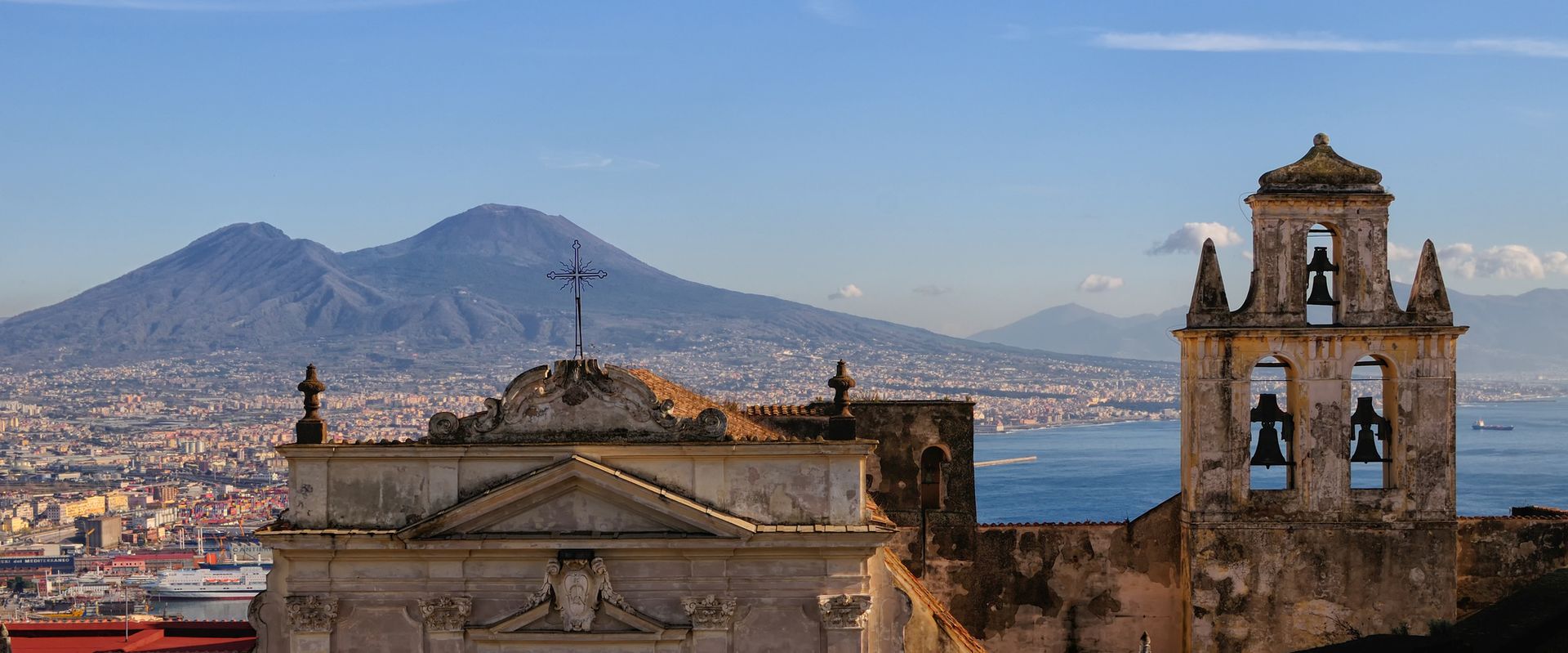 Voyagealitalienne Naples 1920x800 1