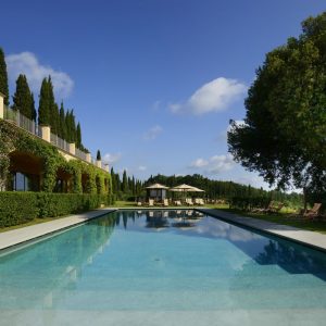 Voyagealitalienne CastellodelNero piscine