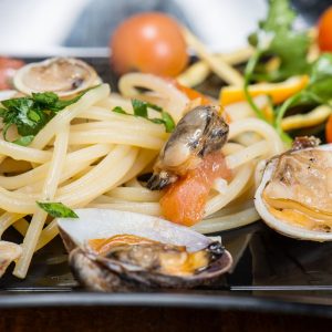 Italian spaghetti and clams made in naples